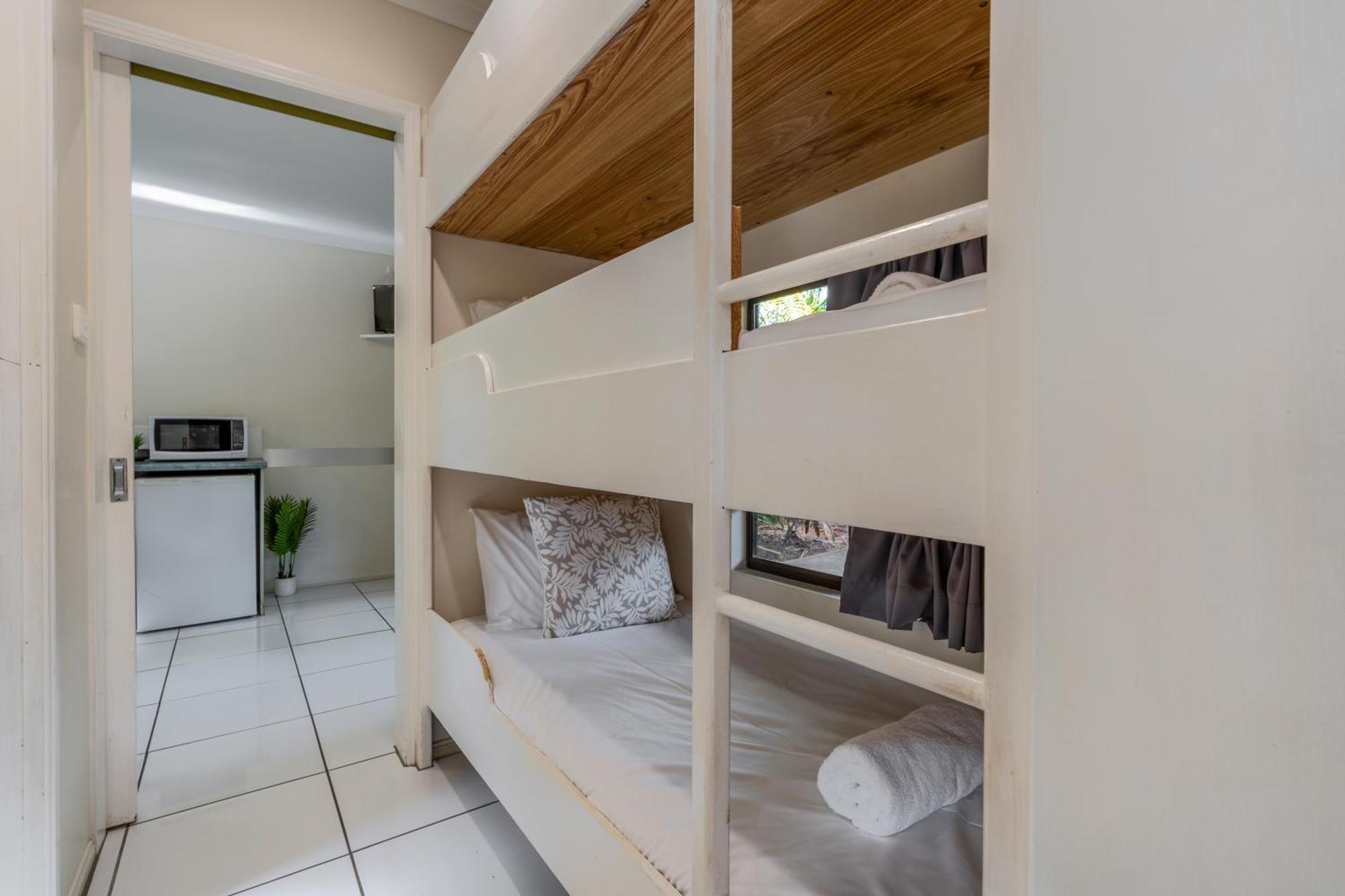 Tasman Holiday Parks - Cairns Cool Waters Екстер'єр фото