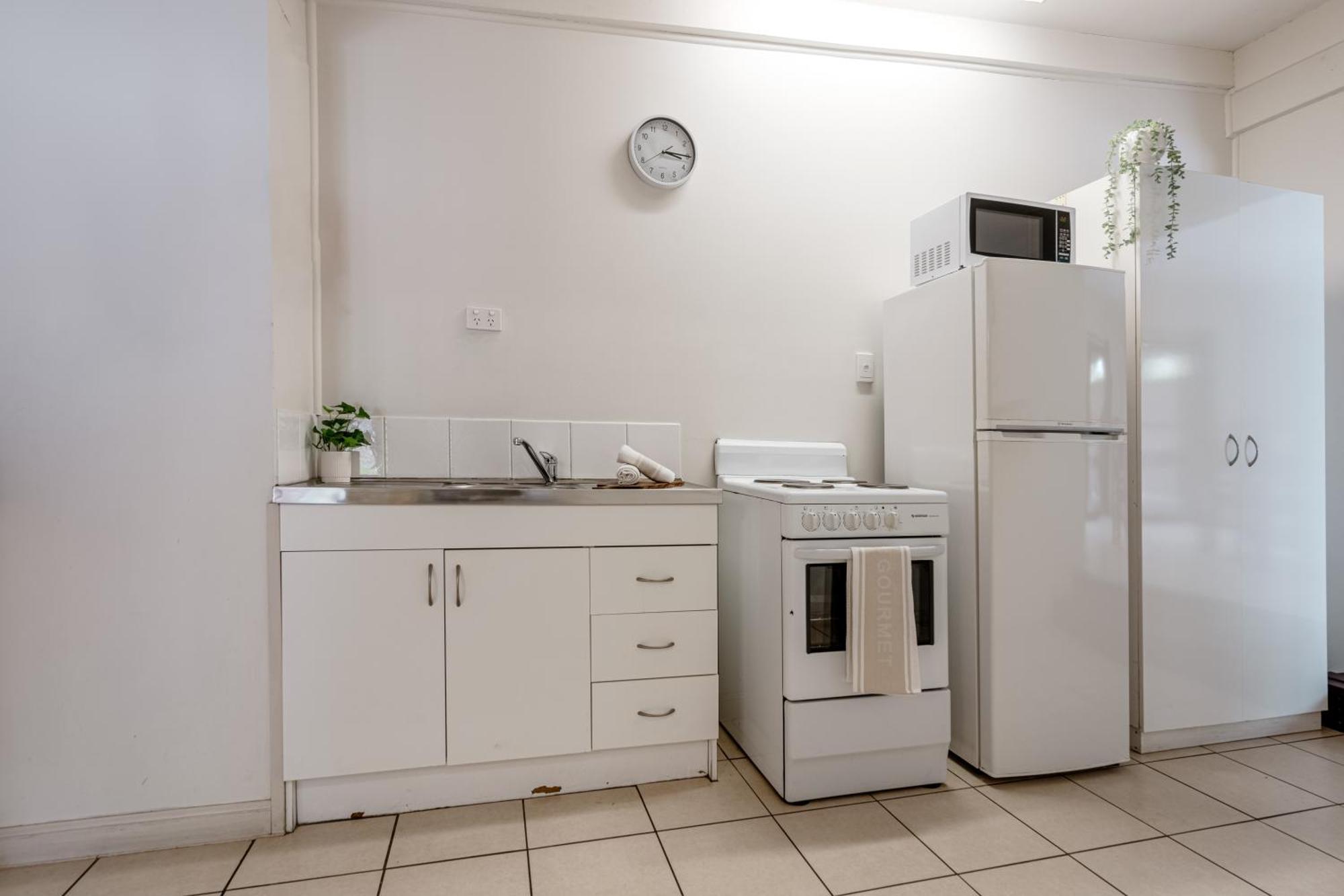 Tasman Holiday Parks - Cairns Cool Waters Екстер'єр фото
