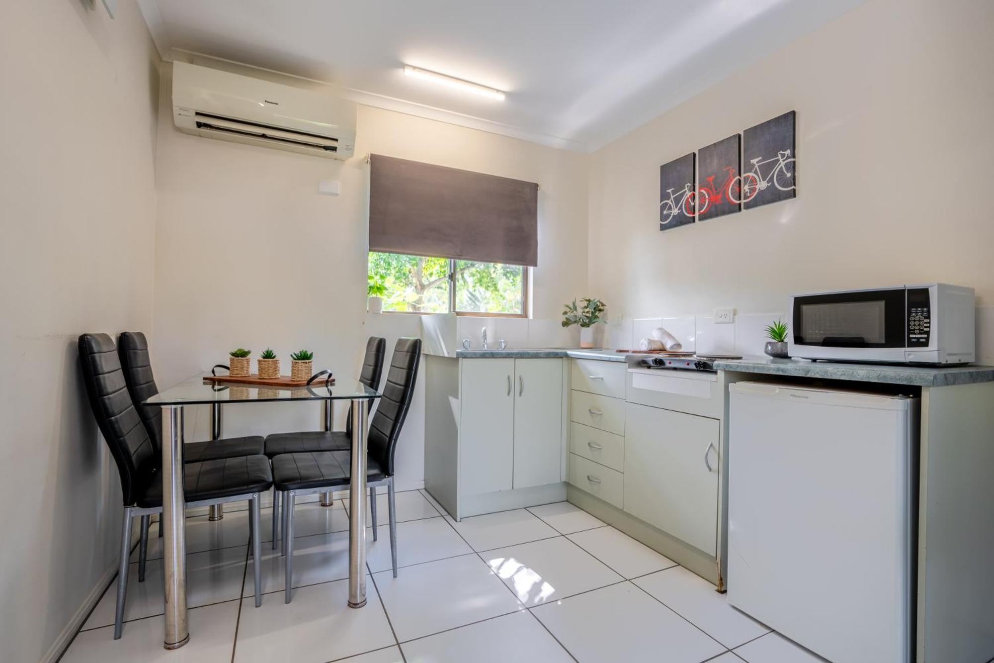 Tasman Holiday Parks - Cairns Cool Waters Екстер'єр фото