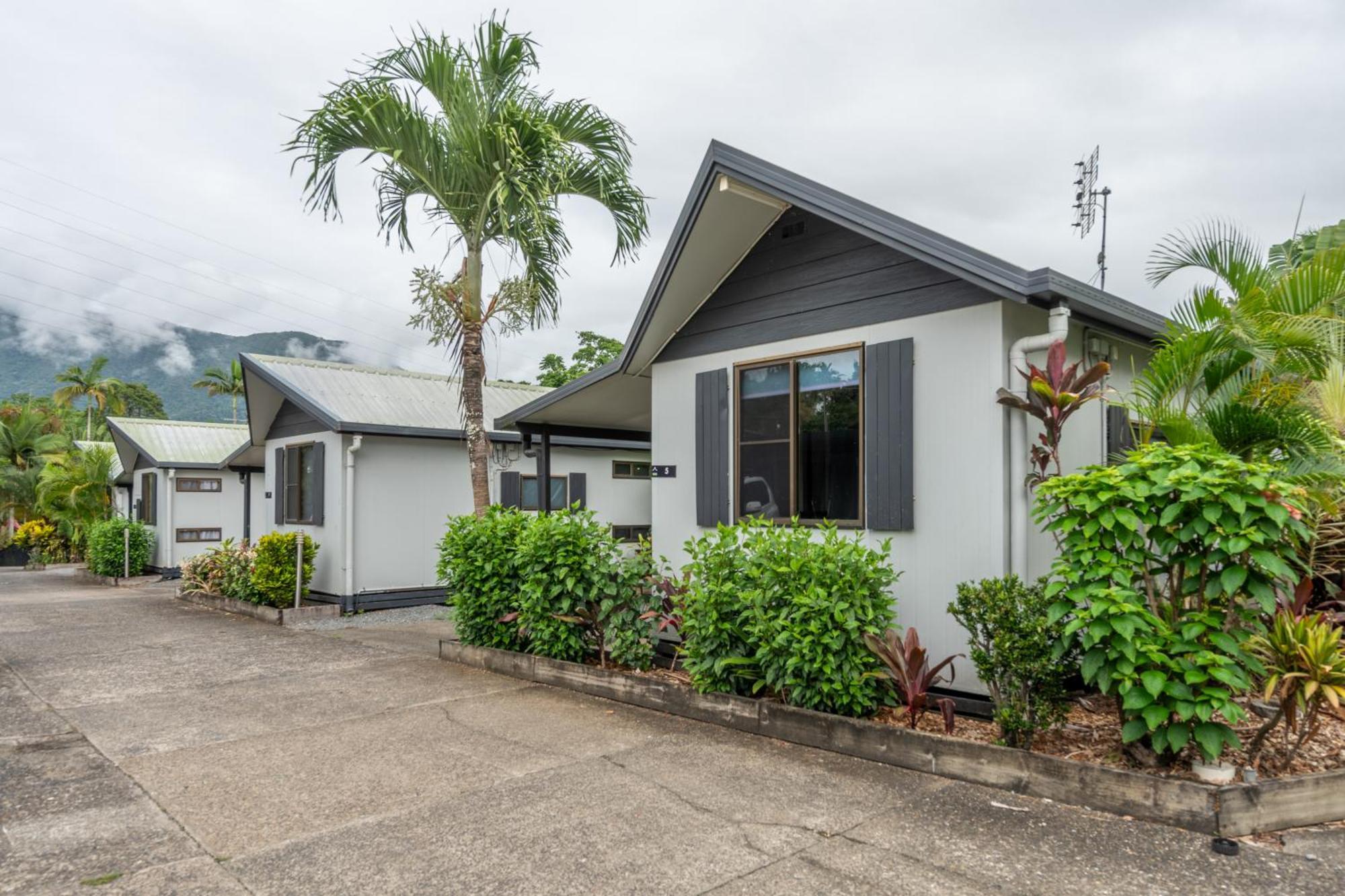 Tasman Holiday Parks - Cairns Cool Waters Екстер'єр фото