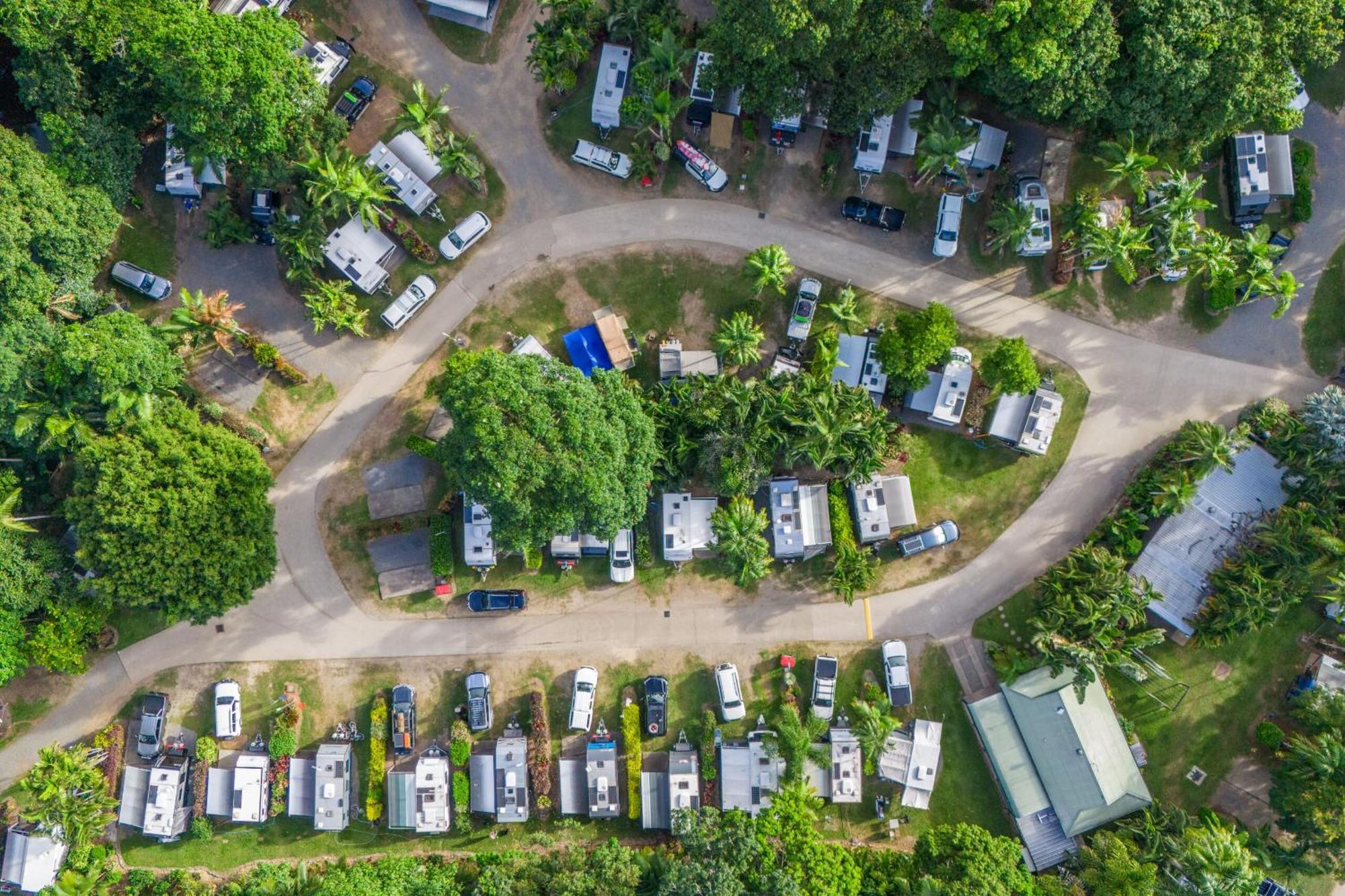 Tasman Holiday Parks - Cairns Cool Waters Екстер'єр фото